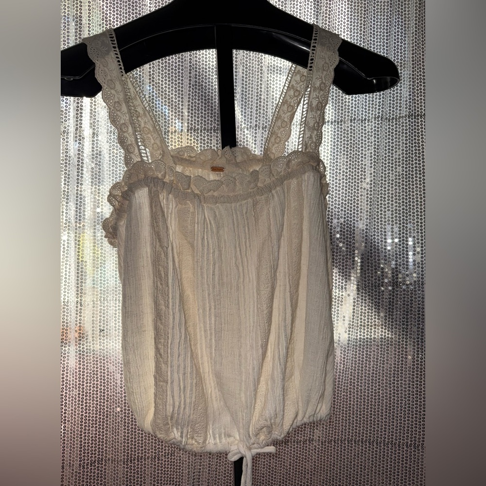 NWT Free People Lace Trimmed Women's Top Sz L🥀